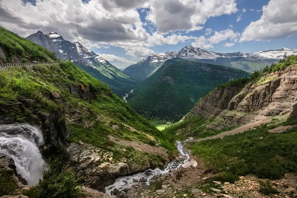 Going-to-the-Sun Road crossing the mountain landscape in Glacier National Park.
